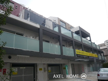290_field01.jpg