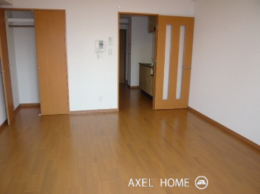 812_field01.jpg