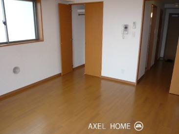 812_field01.jpg