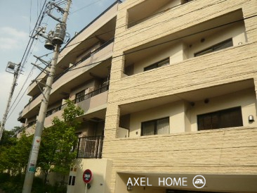 865_field01.jpg