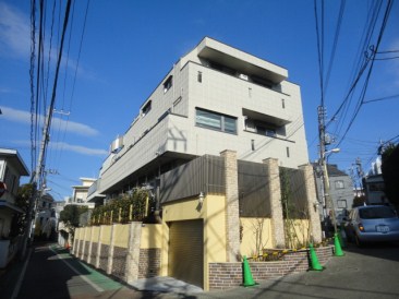 シャルム神宮前