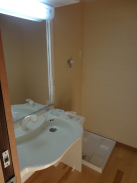 フロレスタ・アヤメ