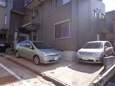 コリナス神宮前