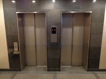 エレベーター