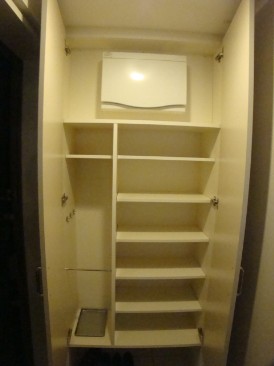 シューズボックス