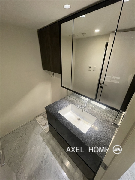 ザ・レジデンシャル北青山