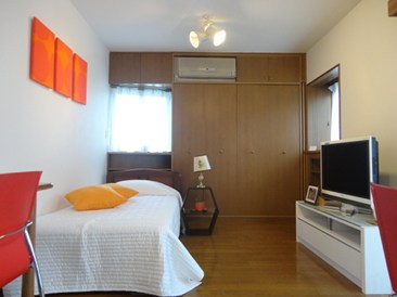 マヤ信濃町五番館