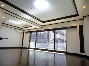 サンモールクレスト