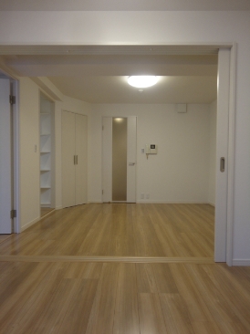 エバーグリーンパレス新宿