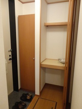 コリナス神宮前