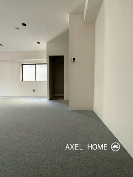 サニープラザ新宿御苑