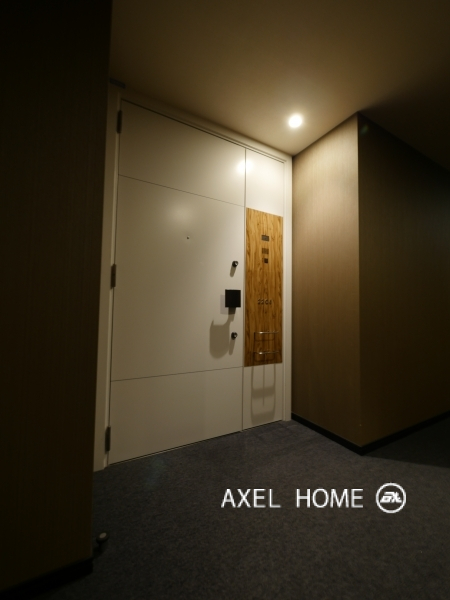 パークコート虎ノ門愛宕タワーの玄関