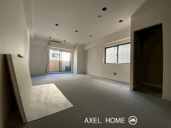 サニープラザ新宿御苑