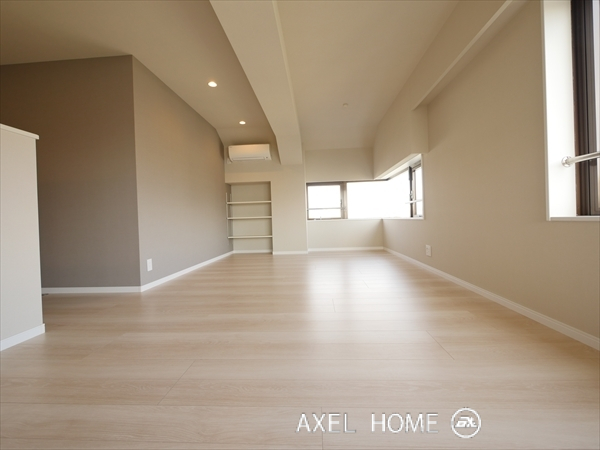 小田急千駄ヶ谷２２番館