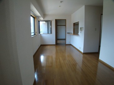 モアクレスト河田町