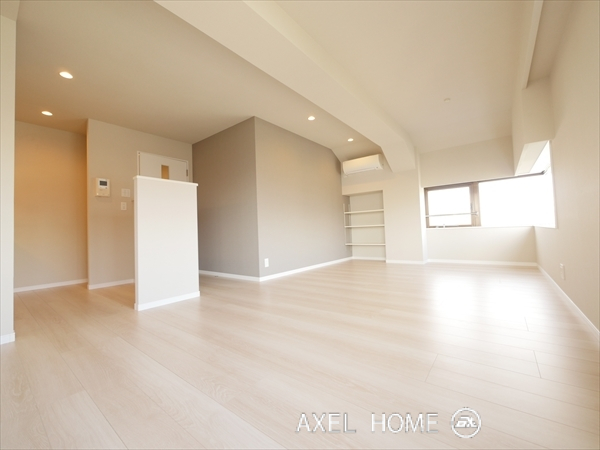 小田急千駄ヶ谷２２番館