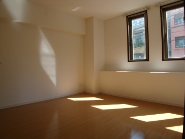 ニューシティアパートメンツ市谷加賀