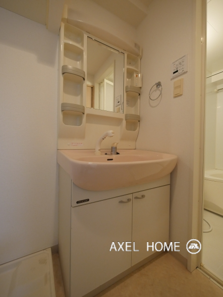 リヤド　カガヤ