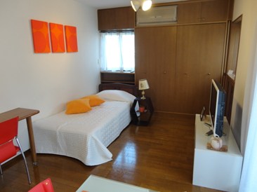 マヤ信濃町五番館