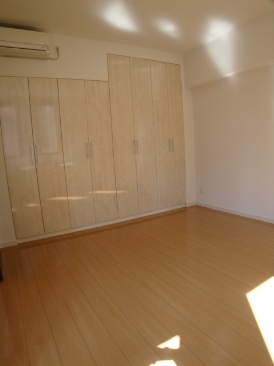 ニューシティアパートメンツ市谷加賀