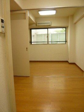 メイツ新宿なつめ坂