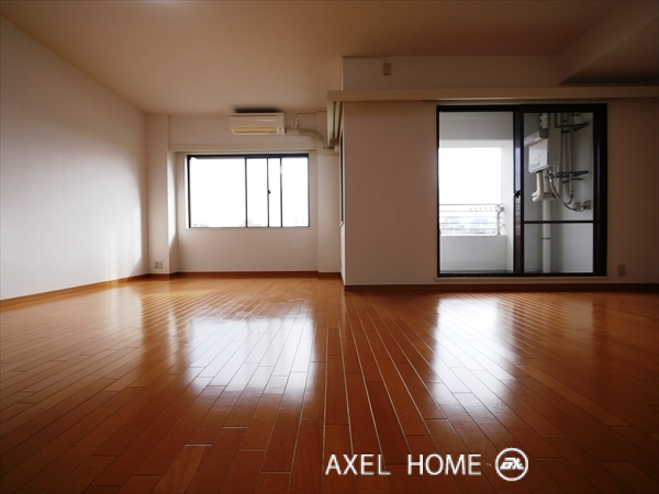 カルパティア市ヶ谷