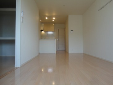 シャルム神宮前