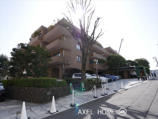 ベルテ表参道の外観正面