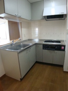 モアクレスト河田町