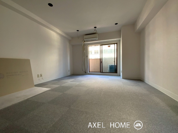 サニープラザ新宿御苑