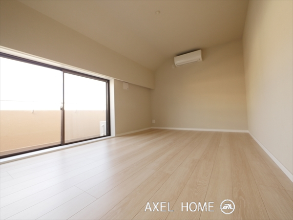 小田急千駄ヶ谷２２番館