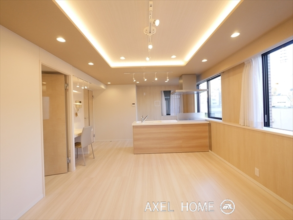 カインドステージ四谷三丁目