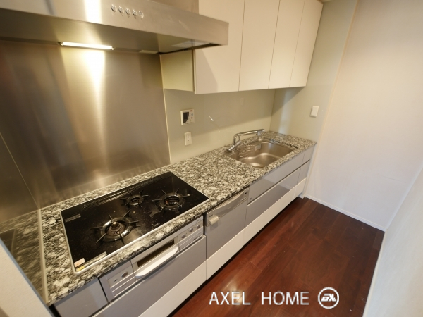 パークコート虎ノ門愛宕タワーのキッチン