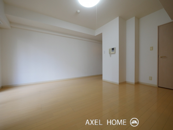 リヤド　カガヤ