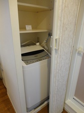 マヤ信濃町五番館