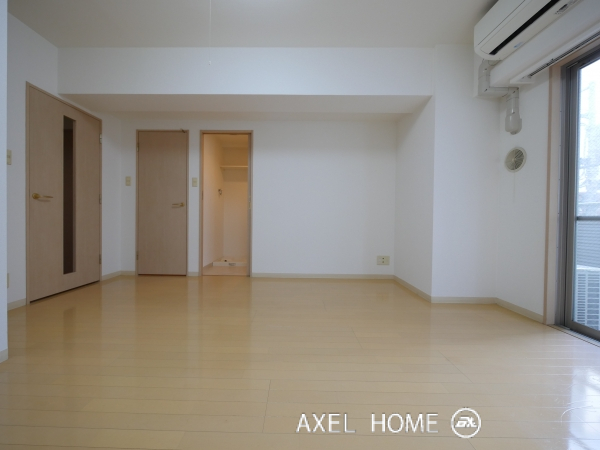 リヤド　カガヤ