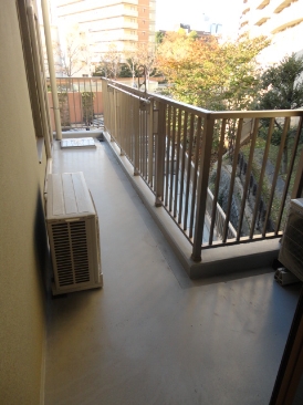 フロレスタ・アヤメ