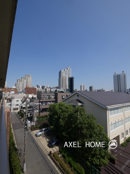 メゾンカルム西新宿