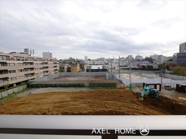 カルパティア市ヶ谷