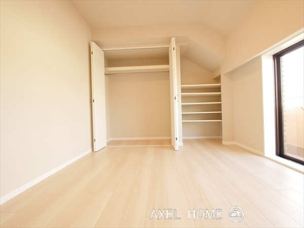 小田急千駄ヶ谷２２番館