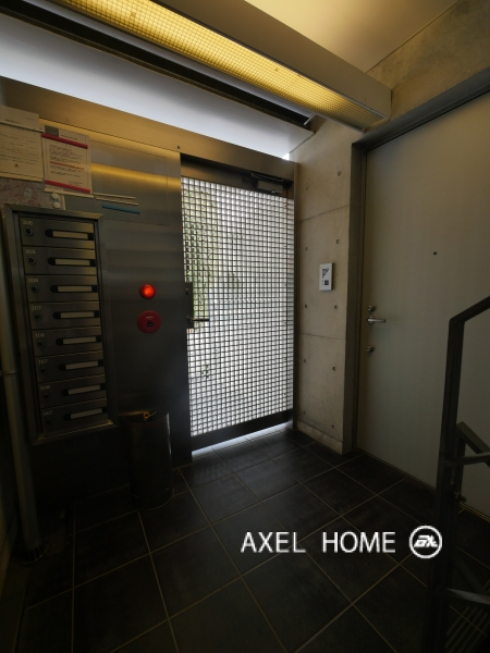 Moderia Brut表参道（モデリアブリュット表参道）