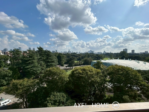 ヒルズ新宿御苑