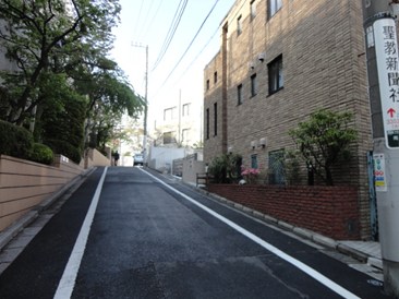 マヤ信濃町五番館