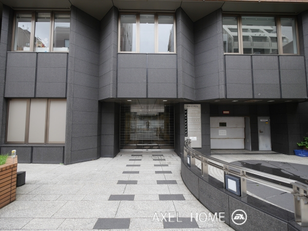 新宿マルネビル