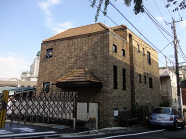 マヤ信濃町五番館