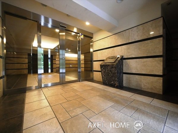 プレサンス新宿御苑前アルティメット　