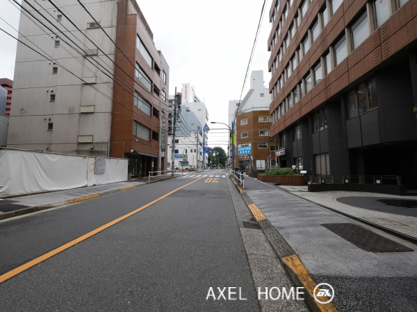 新宿マルネビル