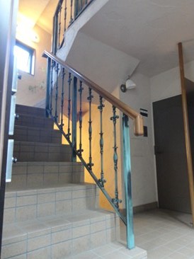 マヤ信濃町五番館