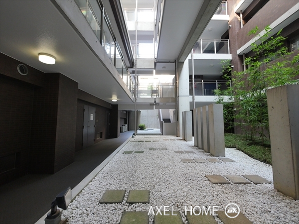 代々木デュープレックス