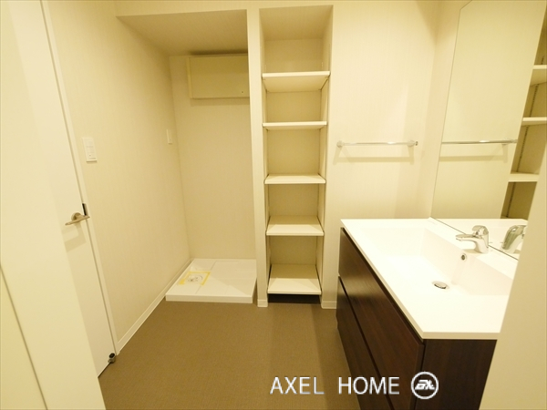 小田急千駄ヶ谷２２番館